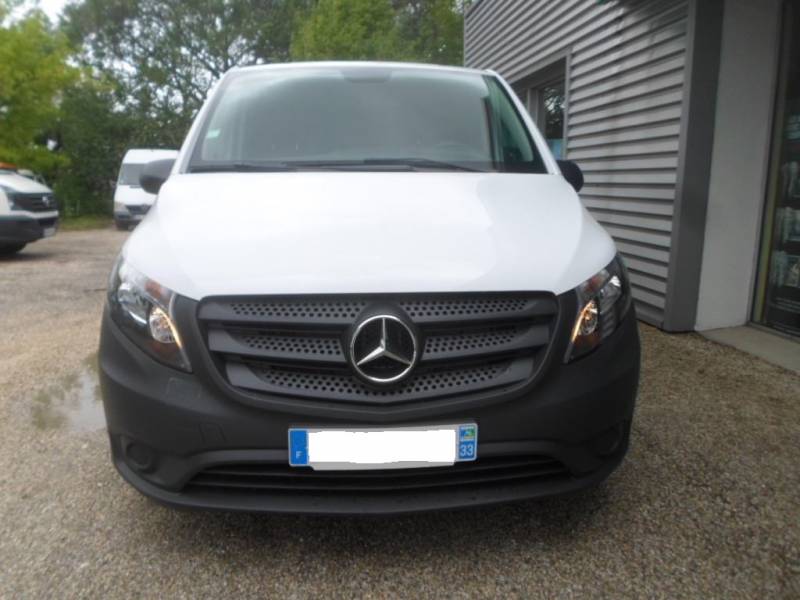 Fourgon Mercedes Vito en LLD en Gironde